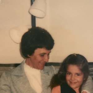 Meet your Posher, Holly